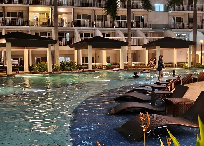 Shell Residences Moa - Josh Staycation