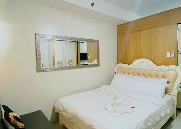 Shell Residences Moa - Josh Staycation Apartment *