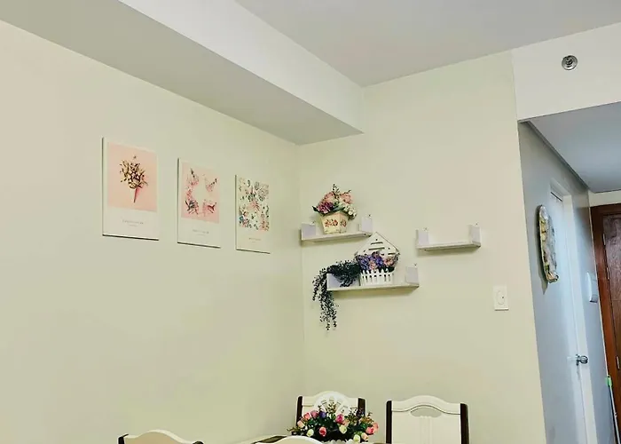 Shell Residences Moa - Josh Staycation Apartment *